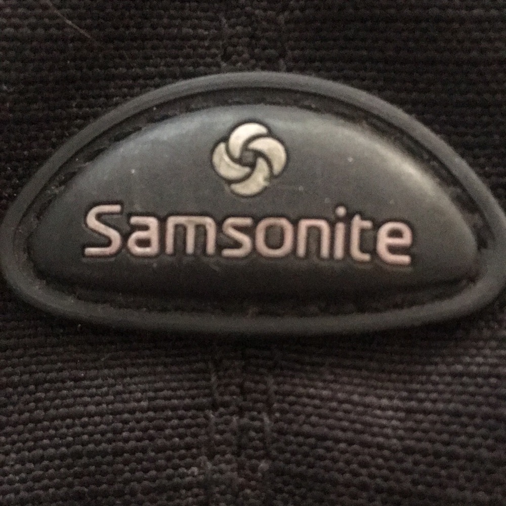 SAMSONITE GRAFFITI MULTI-POCKET LAPTOP BACKPACK UNISEX - Picture 3 of 17